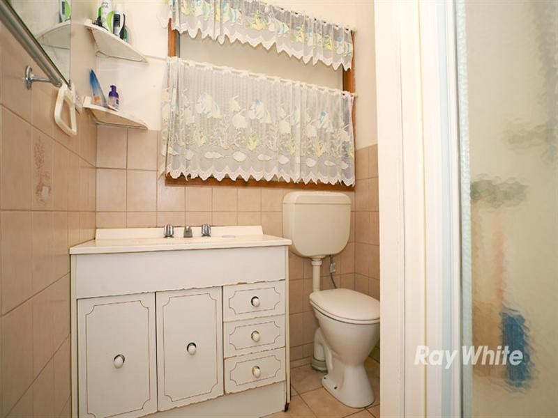15 Edward Avenue, Dandenong VIC 3175