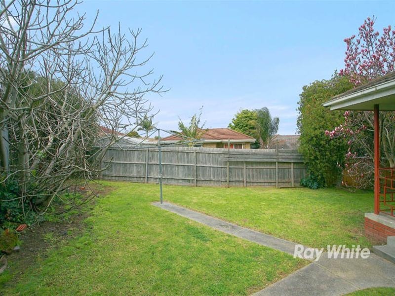 7 Bellvue Court, Noble Park North VIC 3174