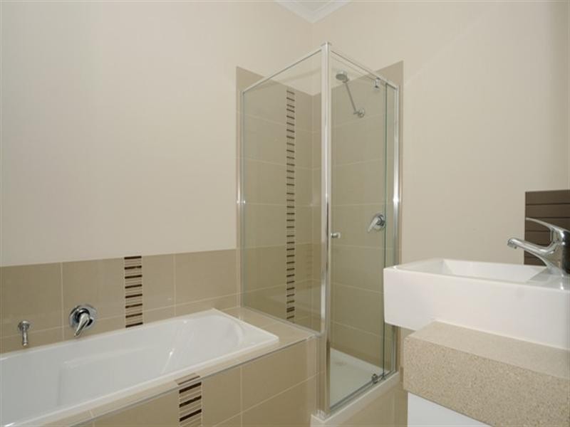 2/14 Carpenter Street, Noble Park VIC 3174