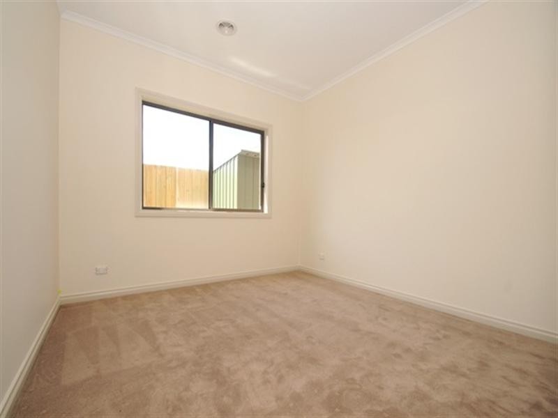2/14 Carpenter Street, Noble Park VIC 3174