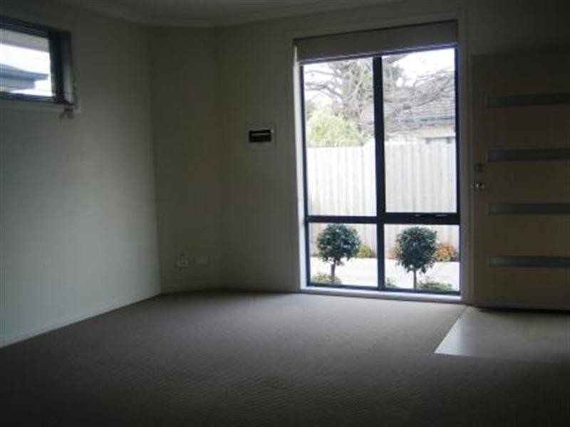 4/21 Fintonia Road, Noble Park VIC 3174