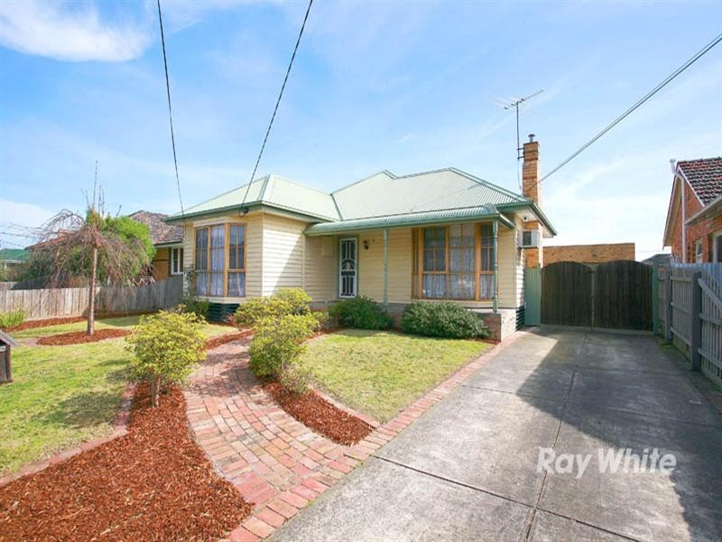 8 Romsey Street, Noble Park VIC 3174