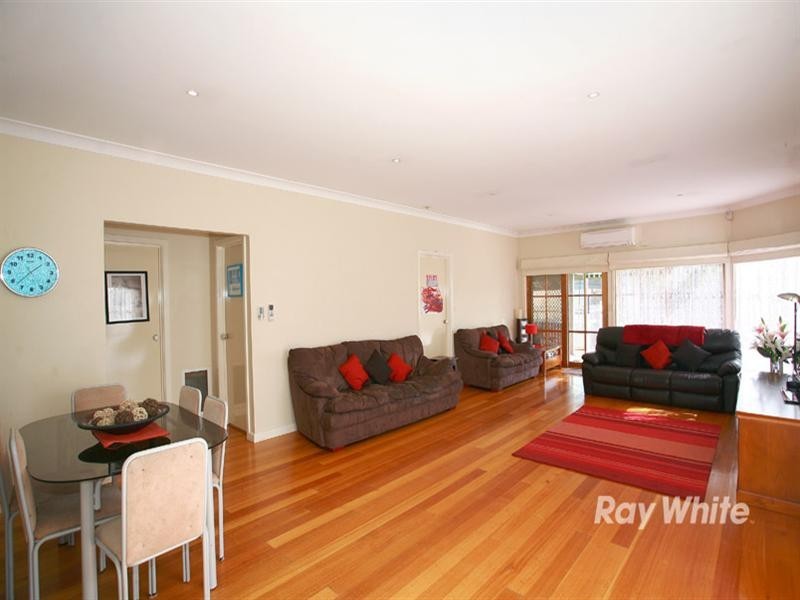 8 Romsey Street, Noble Park VIC 3174