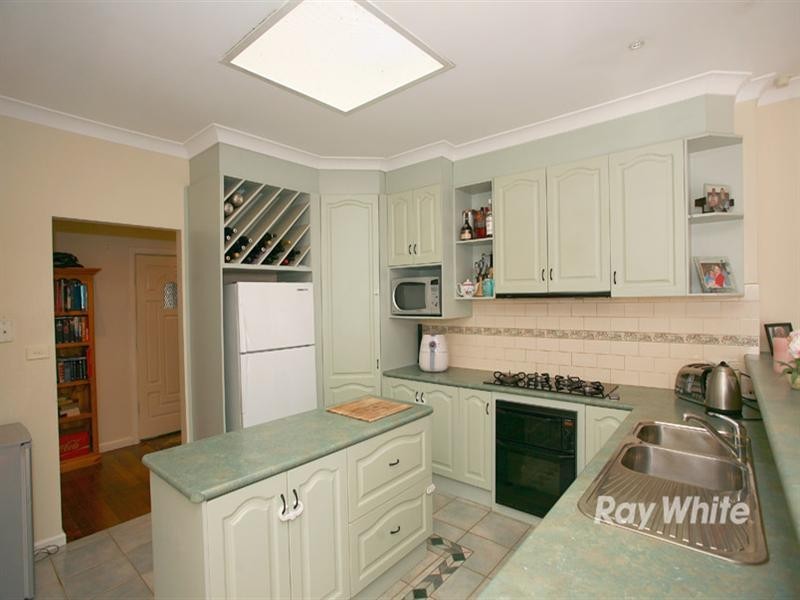 8 Romsey Street, Noble Park VIC 3174