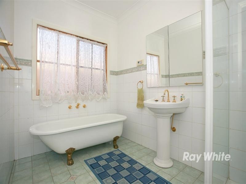 8 Romsey Street, Noble Park VIC 3174