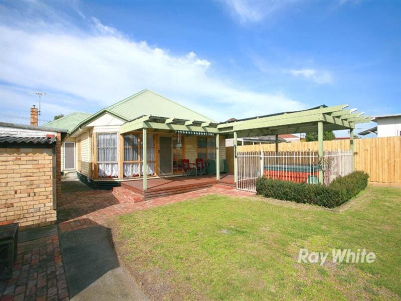 8 Romsey Street, Noble Park VIC 3174