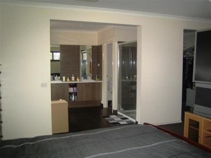 7 Wendyn Avenue, Keysborough VIC 3173