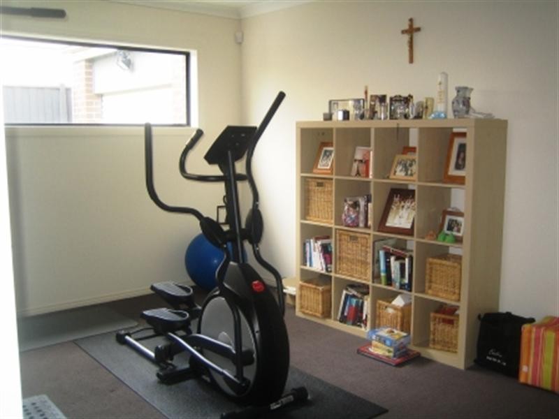 7 Wendyn Avenue, Keysborough VIC 3173