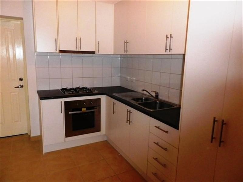 2/7 Dunearn Road, Dandenong North VIC 3175