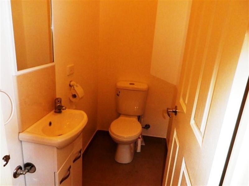 2/7 Dunearn Road, Dandenong North VIC 3175