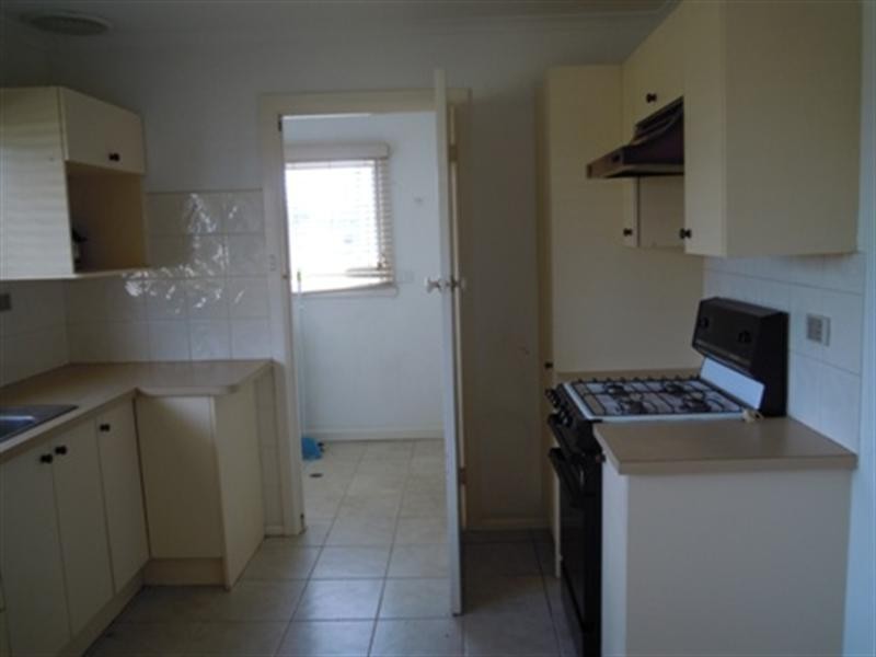 12 Wimpole Street, Noble Park North VIC 3174