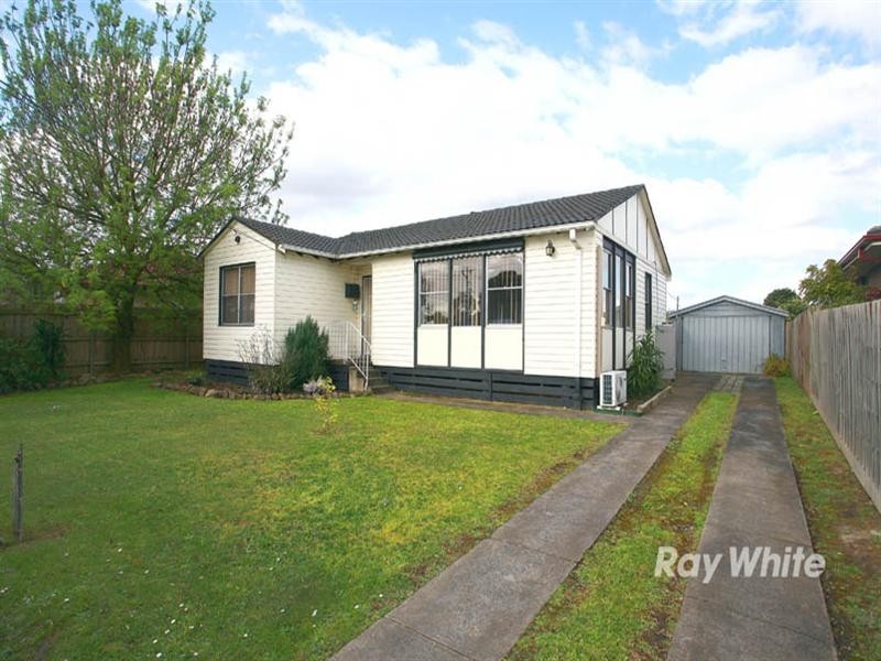 27 Cootamundra Street, Doveton VIC 3177