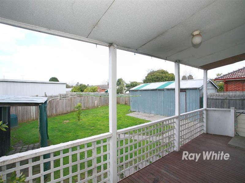 27 Cootamundra Street, Doveton VIC 3177