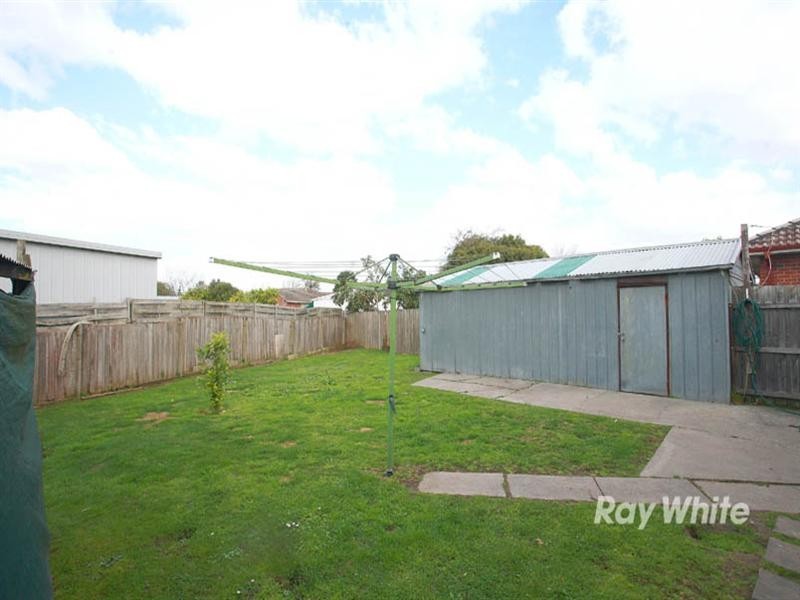 27 Cootamundra Street, Doveton VIC 3177