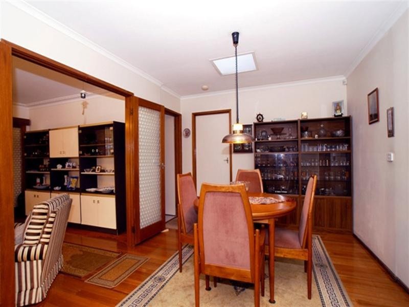 34 Jacksons Road, Noble Park North VIC 3174