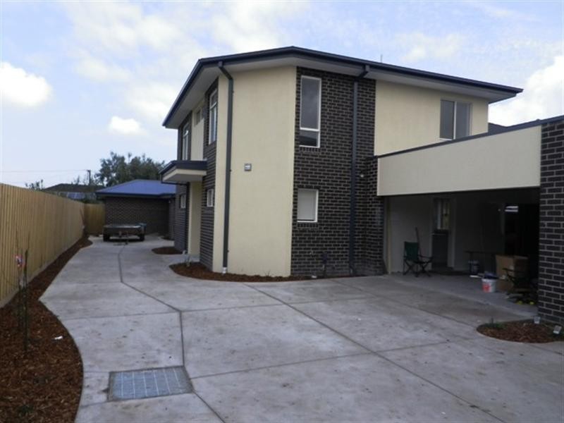 2/60 Noble Street, Noble Park VIC 3174