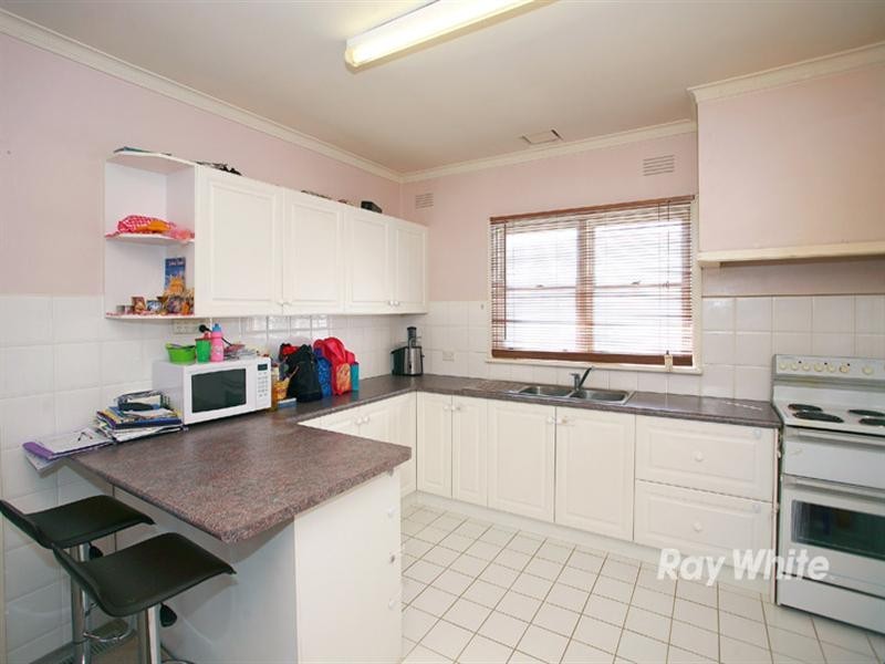 27 Philip Street, Dandenong North VIC 3175