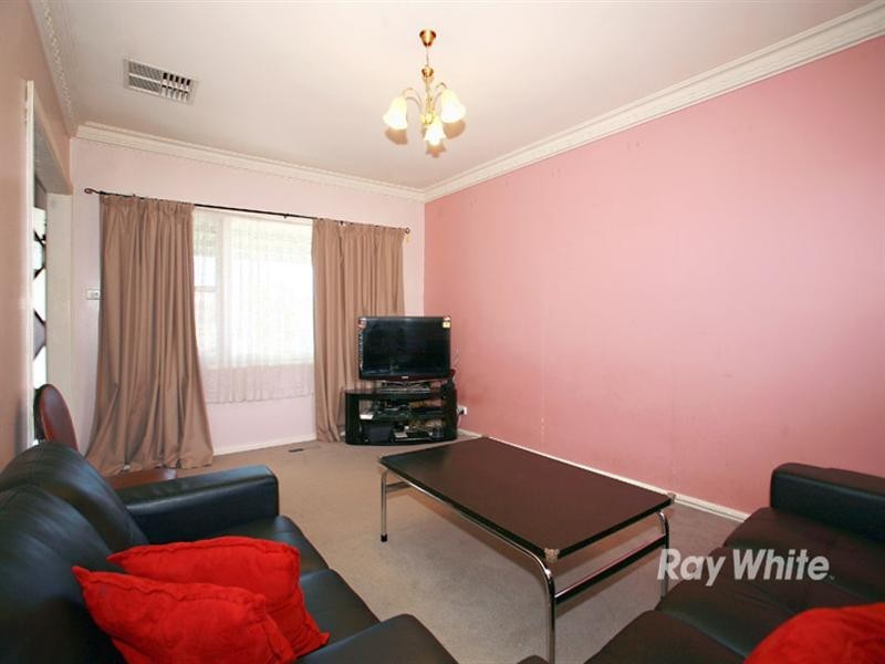 27 Philip Street, Dandenong North VIC 3175