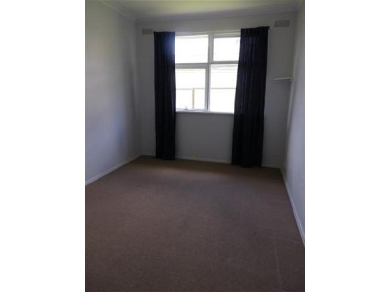 39 Dawn Avenue, Dandenong VIC 3175