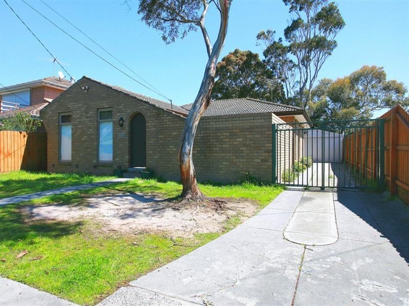 8 Beach Court, Keysborough VIC 3173