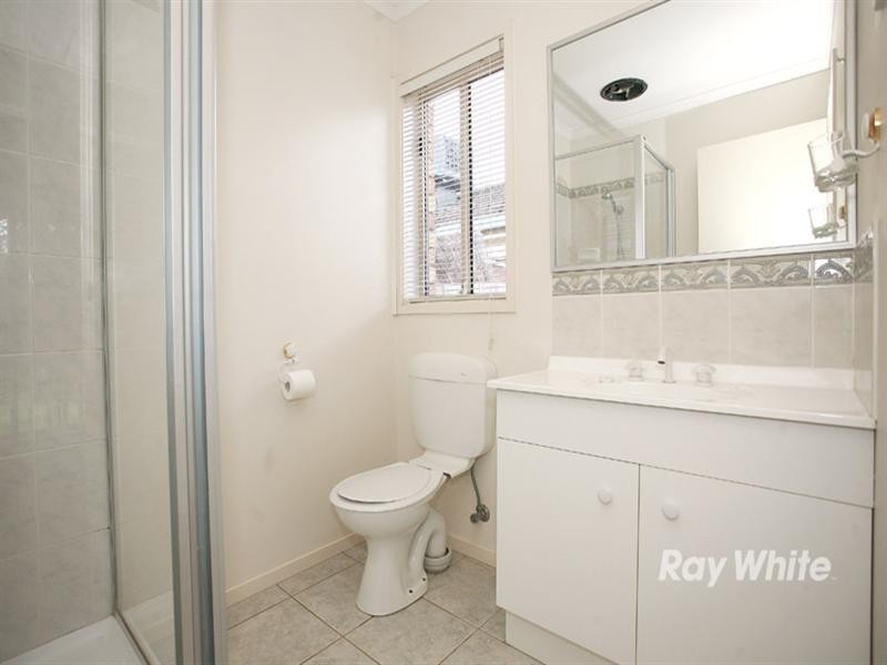 5 Greenlea Grove, Hampton Park VIC 3976