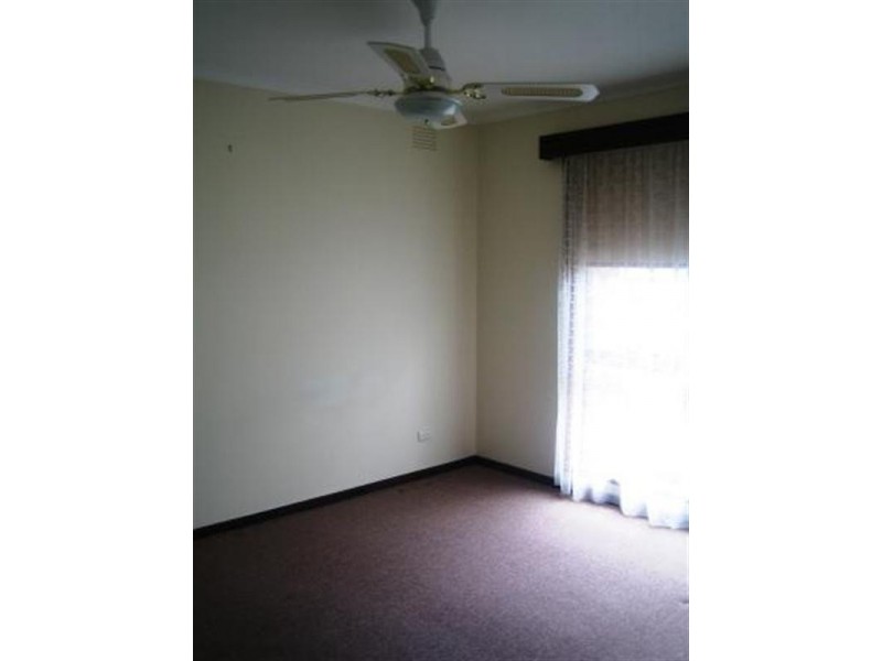 1/1 Crescent Street, Noble Park VIC 3174