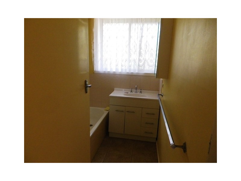 64 Kelvinside Road, Noble Park VIC 3174