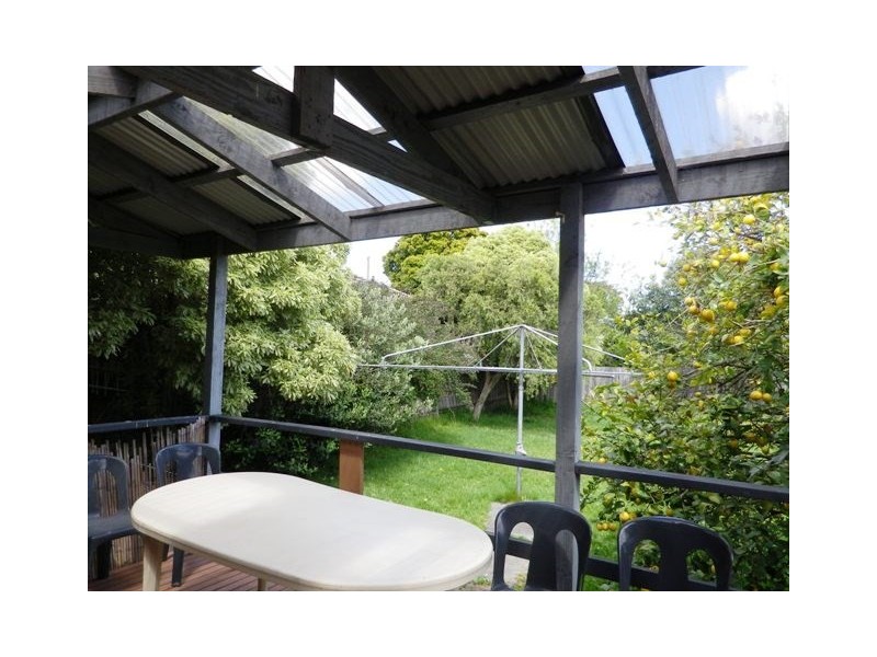 64 Kelvinside Road, Noble Park VIC 3174
