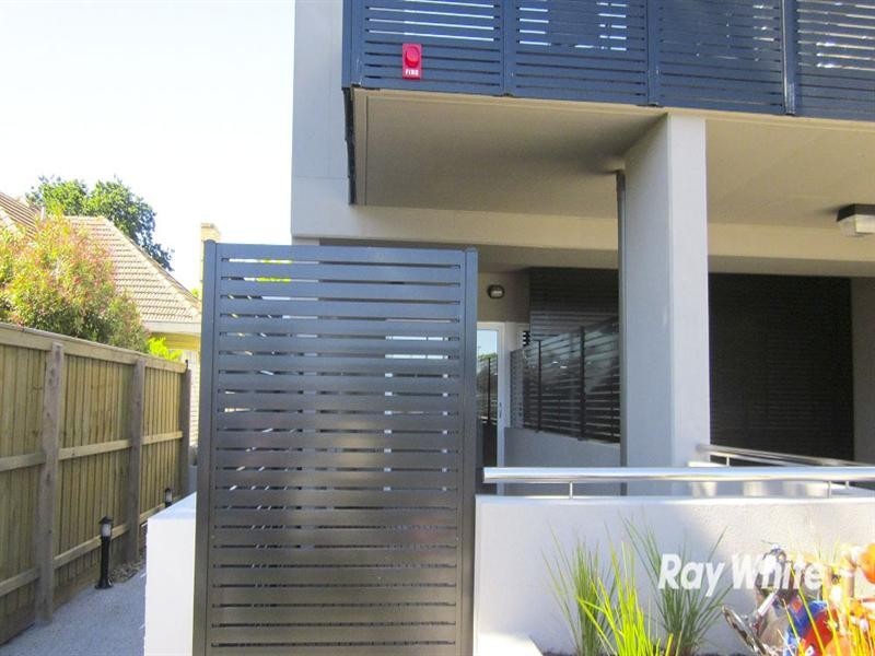 1/1314 Dandenong Road, Hughesdale VIC 3166