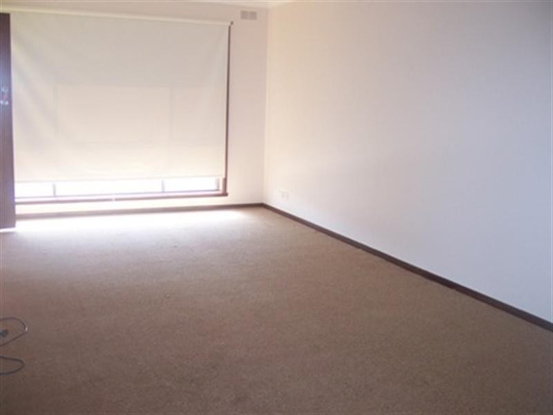 2/60 Dunblane Road, Noble Park VIC 3174