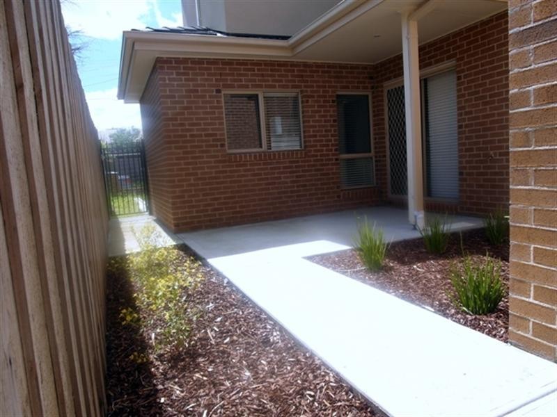 1-5/8 Leman Court, Noble Park VIC 3174