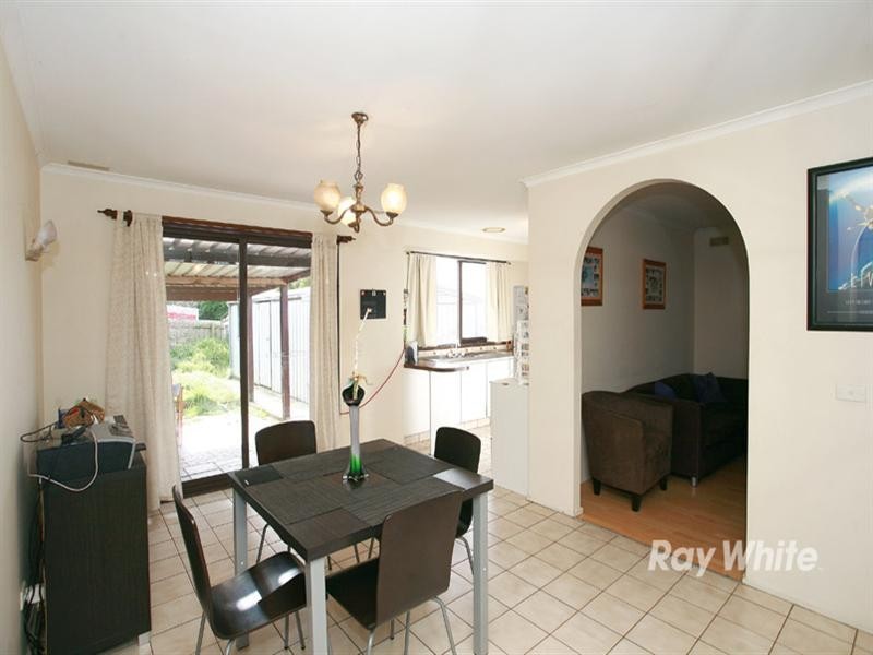 37 Pound Road, Hampton Park VIC 3976