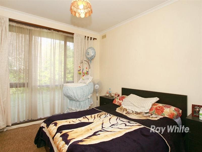 37 Pound Road, Hampton Park VIC 3976