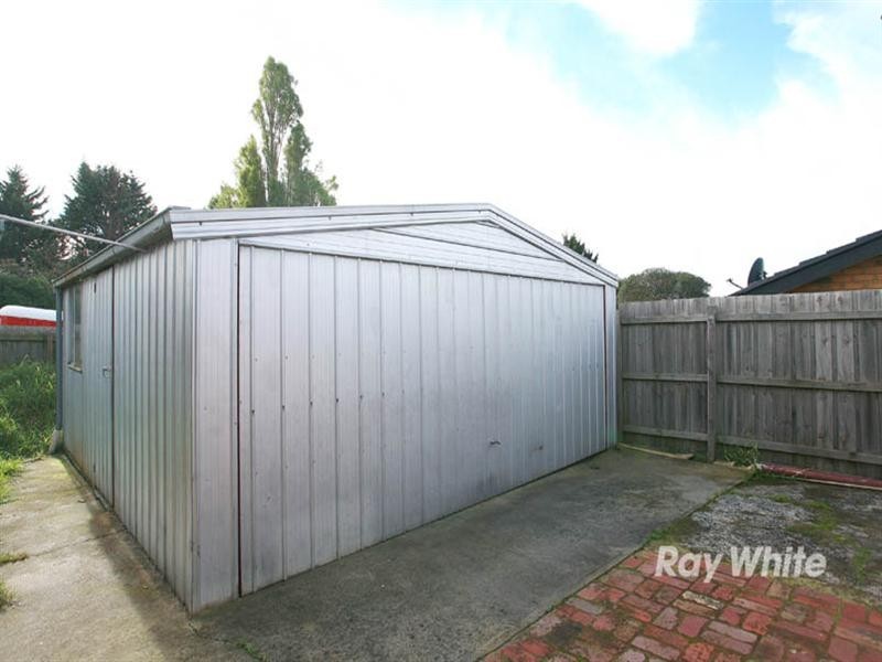 37 Pound Road, Hampton Park VIC 3976