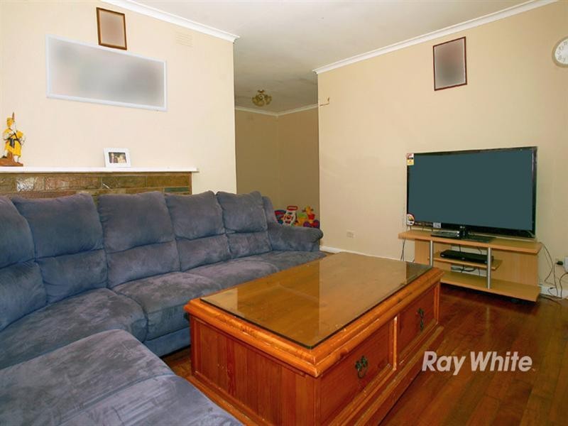 29 Wallarano Drive, Noble Park VIC 3174