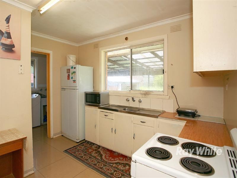 29 Wallarano Drive, Noble Park VIC 3174