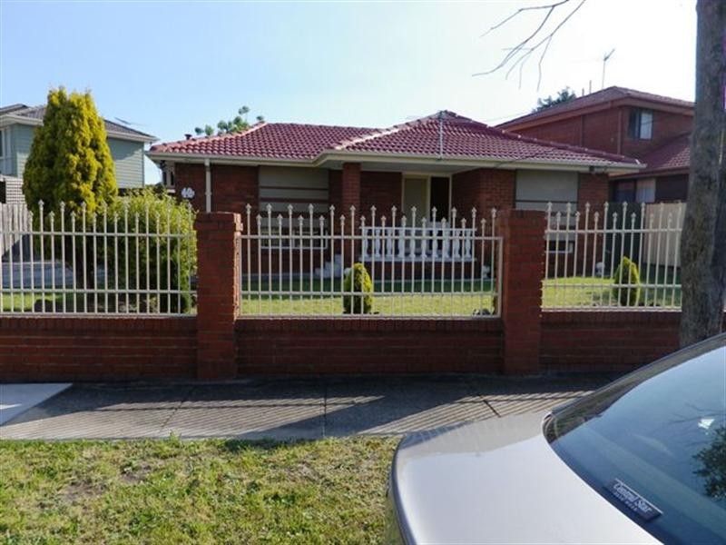 12 Glassford Avenue, Springvale South VIC 3172