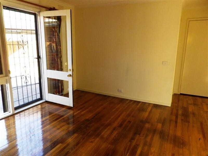 12 Glassford Avenue, Springvale South VIC 3172