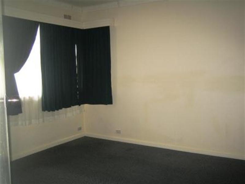 1/9 Leonard Avenue, Noble Park VIC 3174