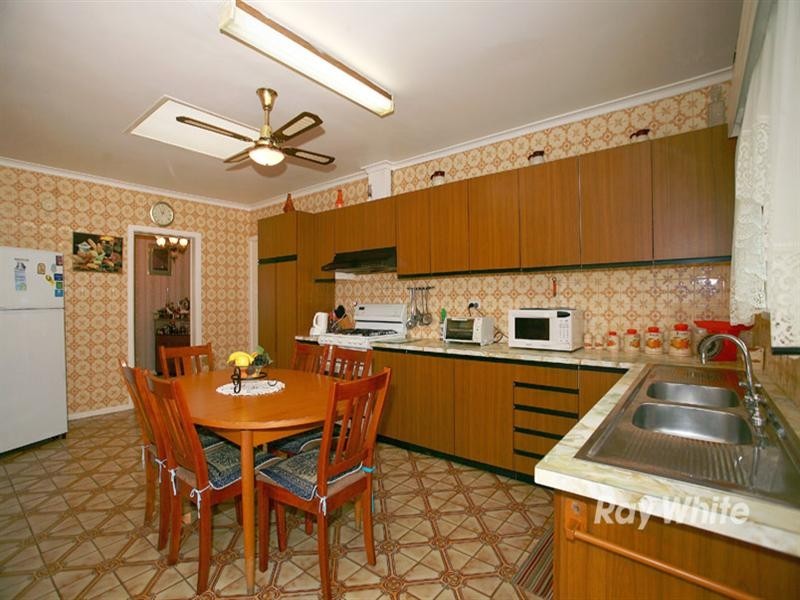 27 Green Street, Noble Park VIC 3174