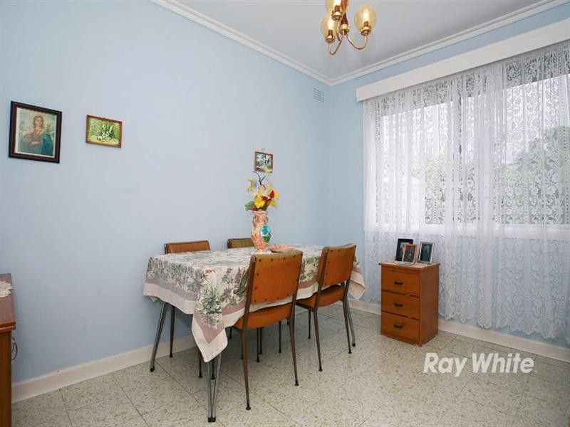 27 Green Street, Noble Park VIC 3174