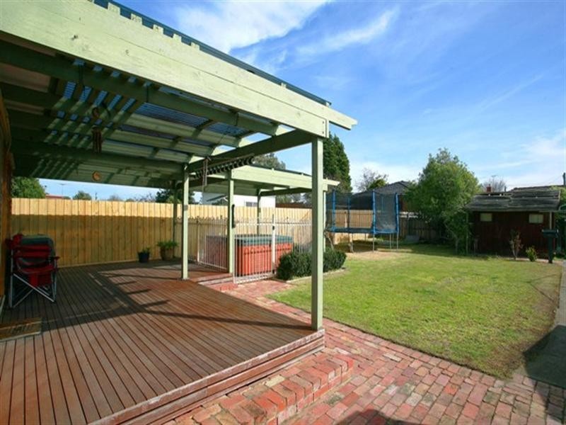 8 Romsey Street, Noble Park VIC 3174