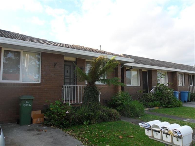 6/3-5 Hume Road, Springvale South VIC 3172