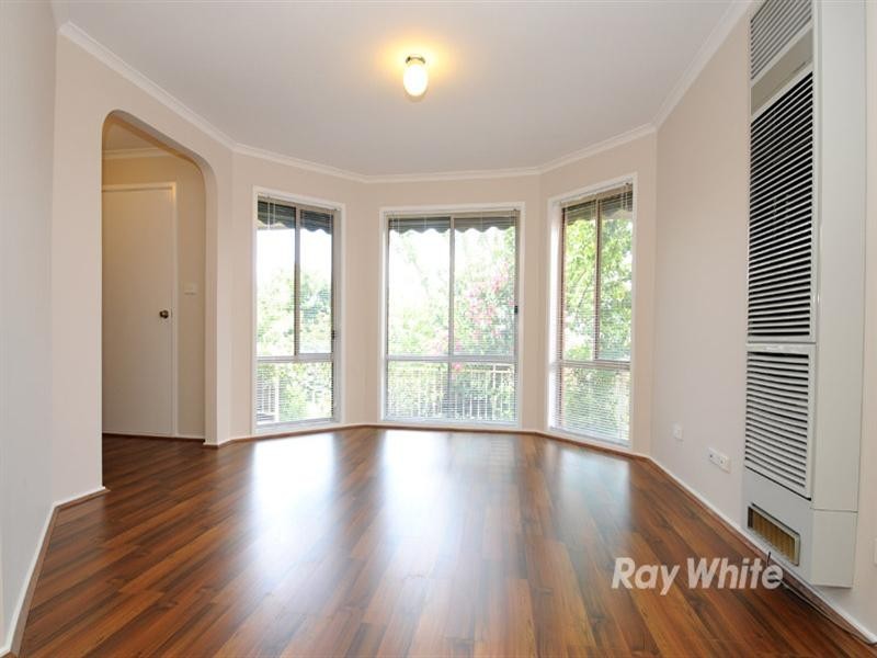 133 Glen Eagles Drive, Endeavour Hills VIC 3802