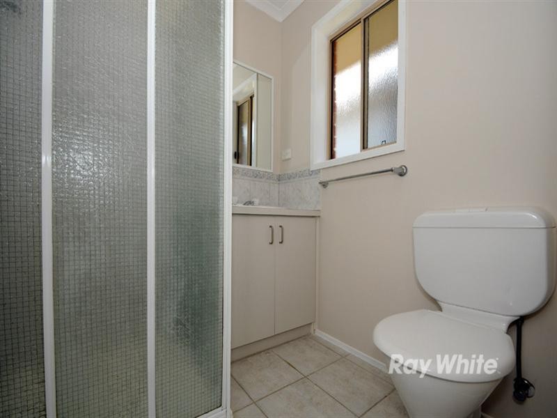 133 Glen Eagles Drive, Endeavour Hills VIC 3802