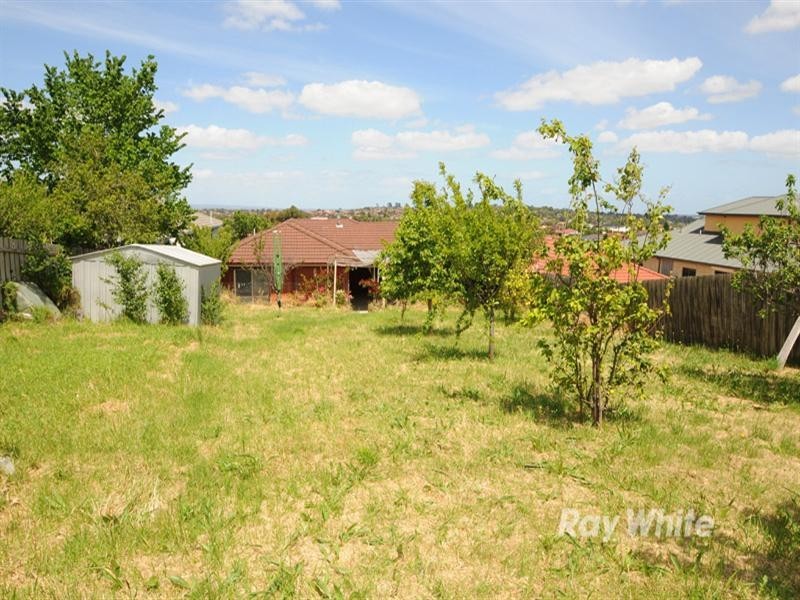 133 Glen Eagles Drive, Endeavour Hills VIC 3802