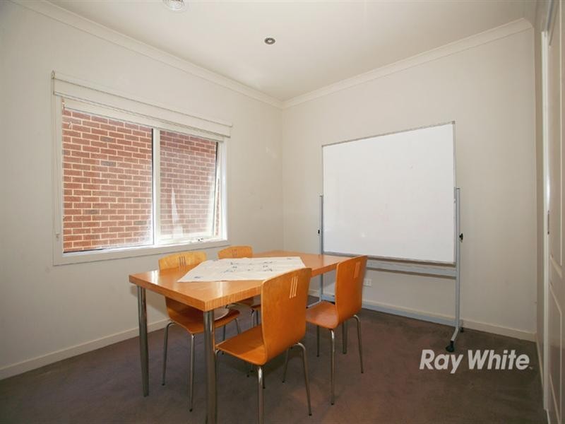 1 Waterford Terrace, Keysborough VIC 3173