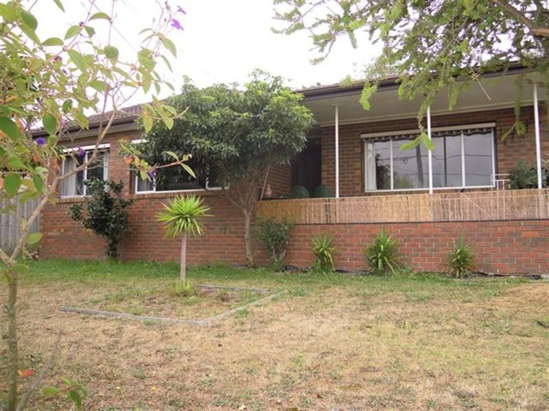 16 Garside Street, Dandenong VIC 3175