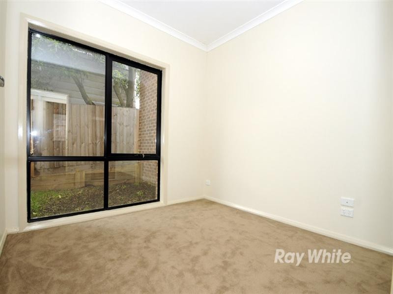 2/19 Alexander Avenue, Dandenong VIC 3175
