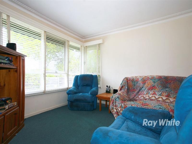 6 Sandra Avenue, Noble Park VIC 3174